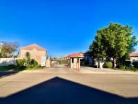 2 Bedroom 1 Bathroom Simplex for Sale for sale in Meyersdal