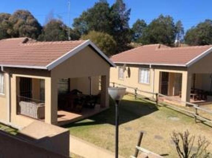 3 Bedroom Simplex to Rent in Ormonde - Property to rent - MR678952