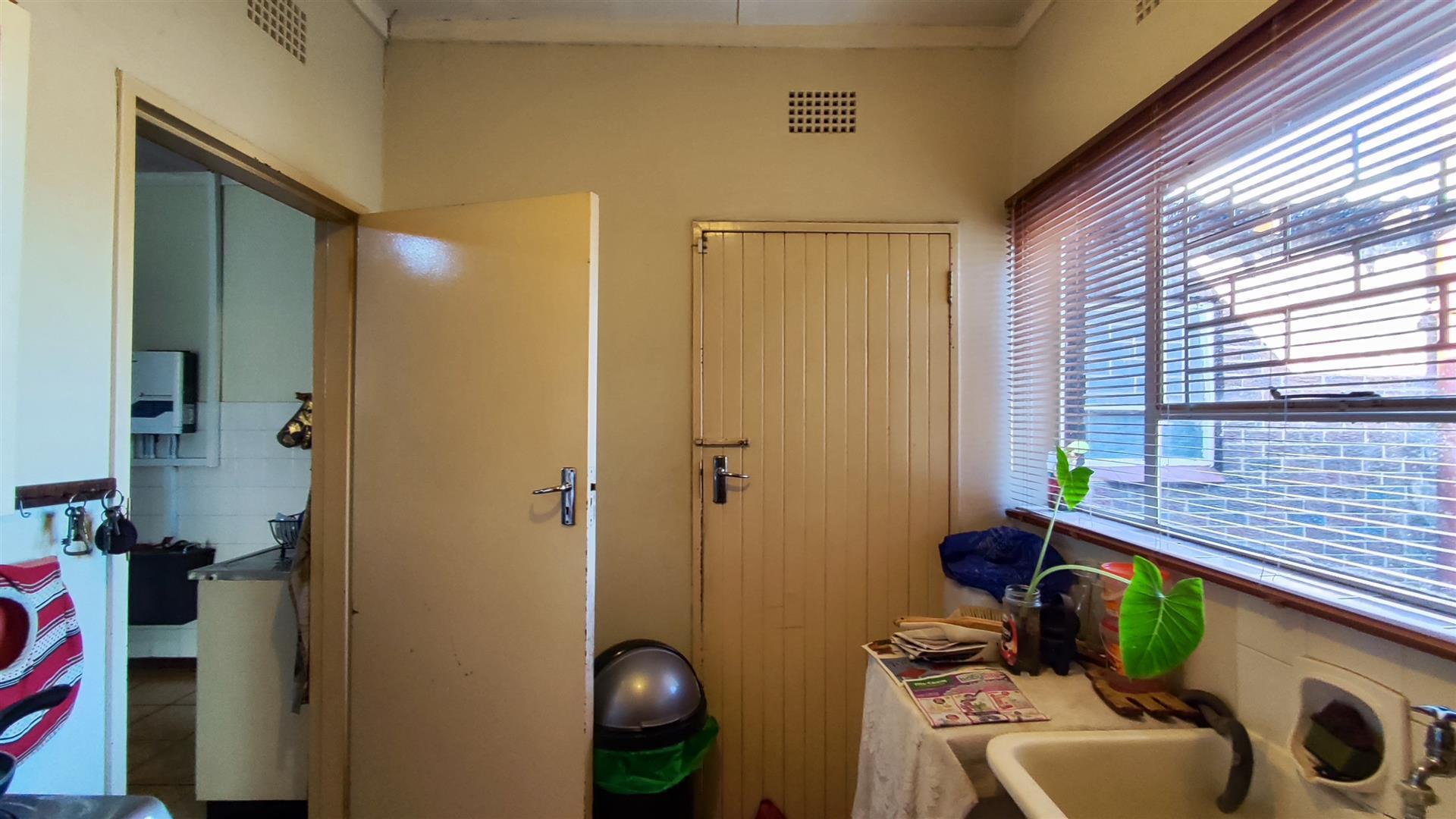 Scullery - 6 square meters of property in Vanderbijlpark