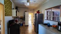 Kitchen - 16 square meters of property in Vanderbijlpark