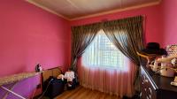 Bed Room 1 - 13 square meters of property in Vanderbijlpark