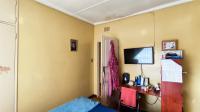 Bed Room 3 - 13 square meters of property in Vanderbijlpark