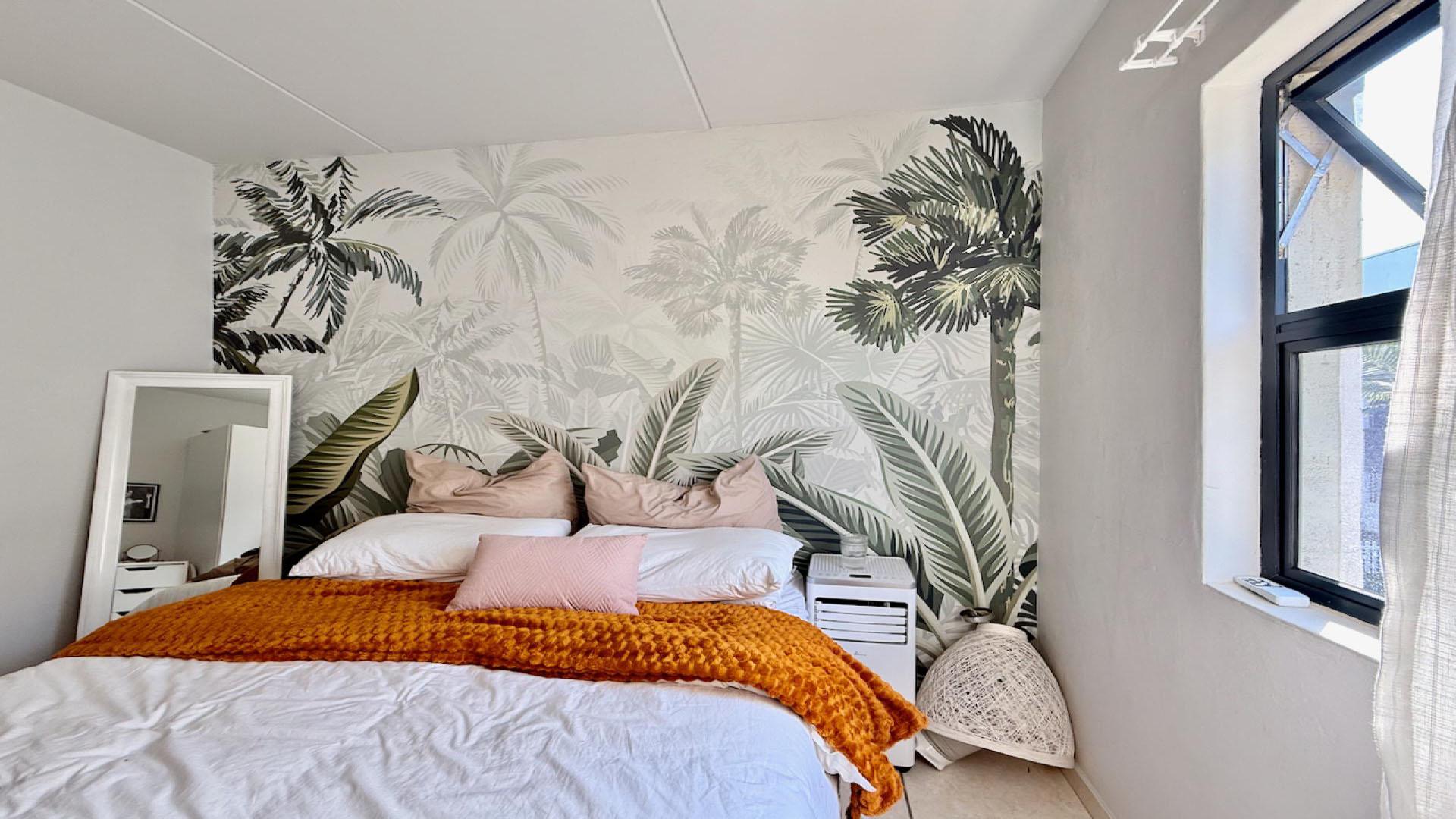 Main Bedroom of property in Ballitoville