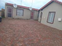  of property in Daveyton