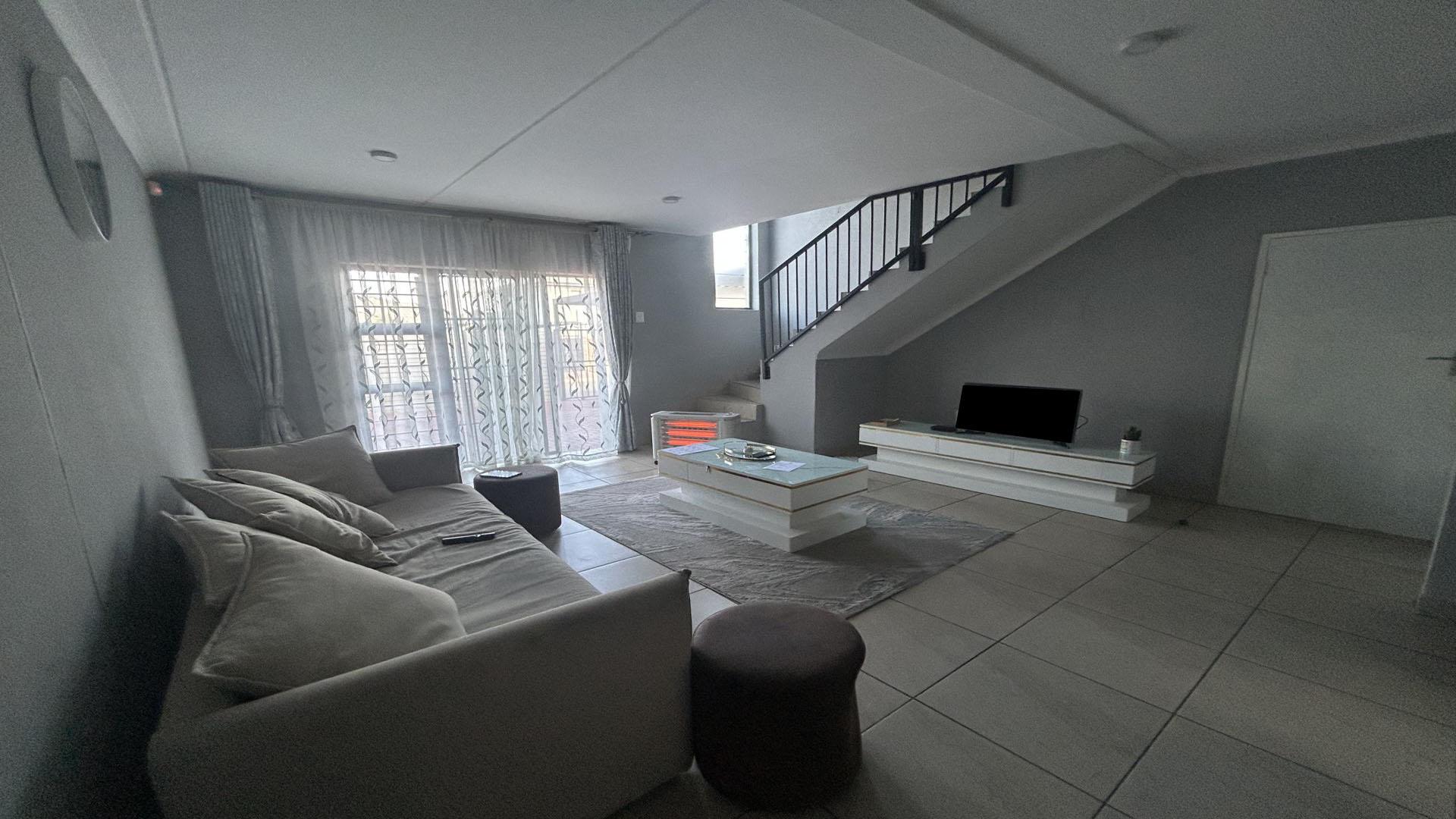 Lounges of property in Albertsdal