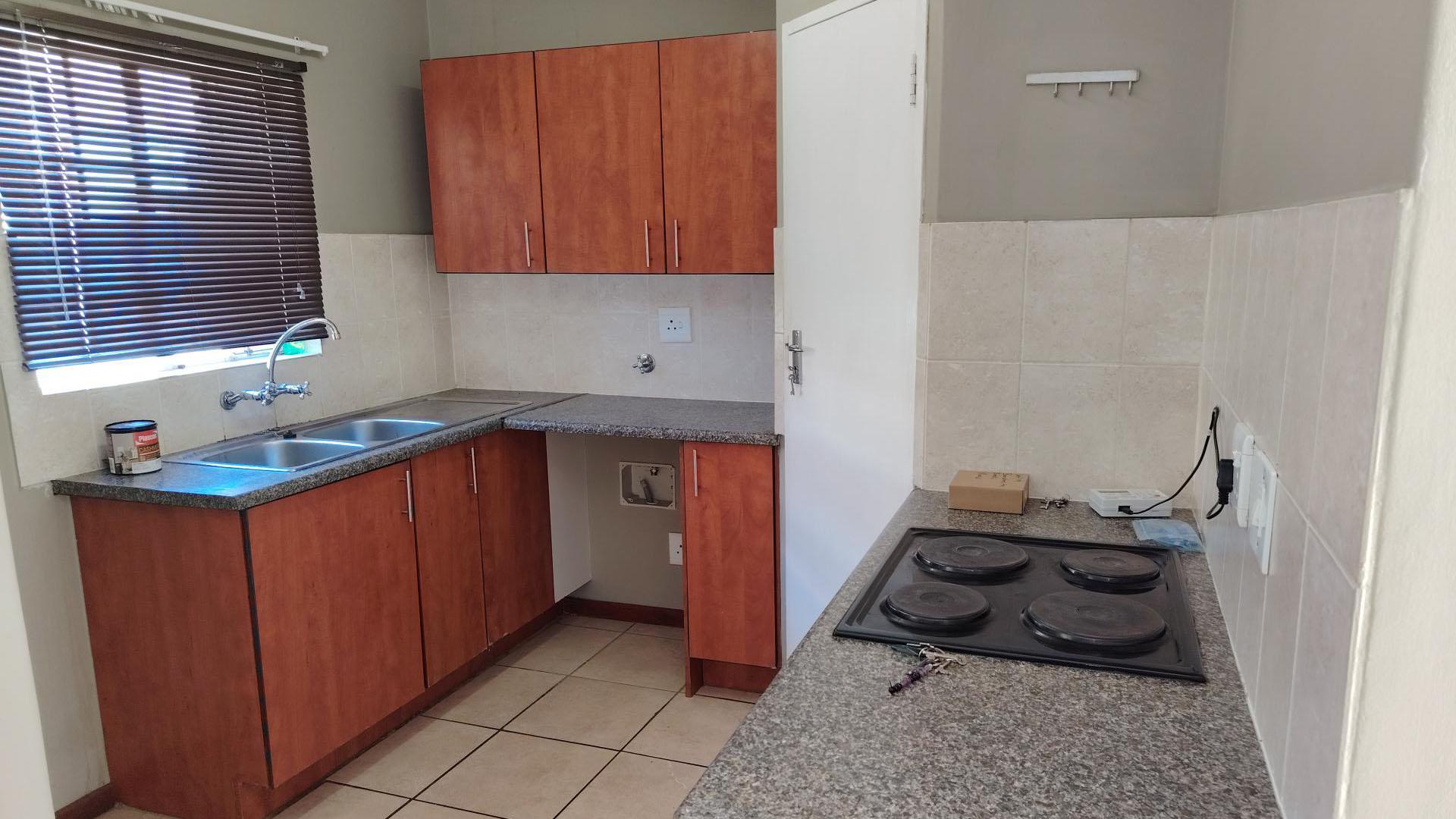 Guest Toilet of property in The Reeds