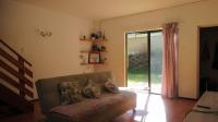 Lounges - 22 square meters of property in Halfway Gardens