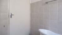 Bathroom 1 - 5 square meters of property in Halfway Gardens