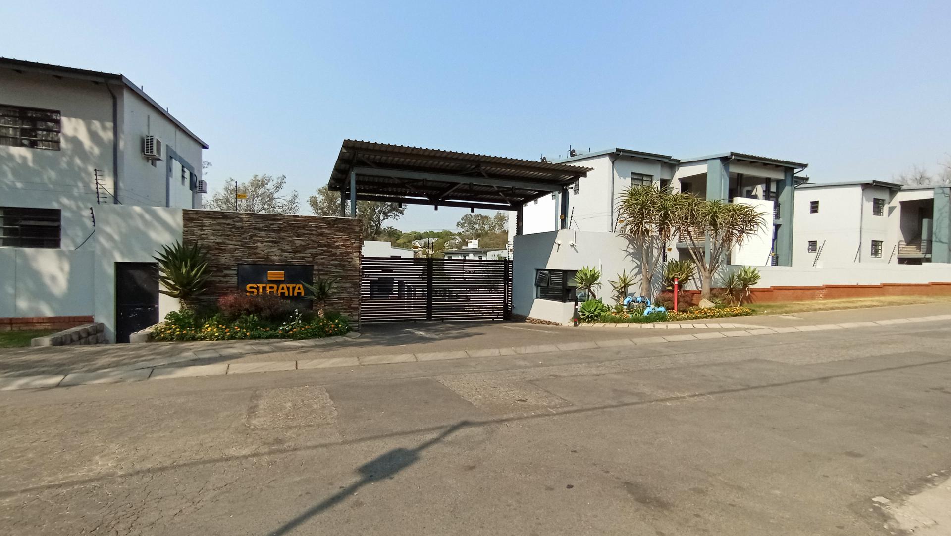 Front View of property in Bryanston
