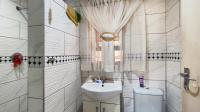 Main Bathroom - 4 square meters of property in Palm Ridge