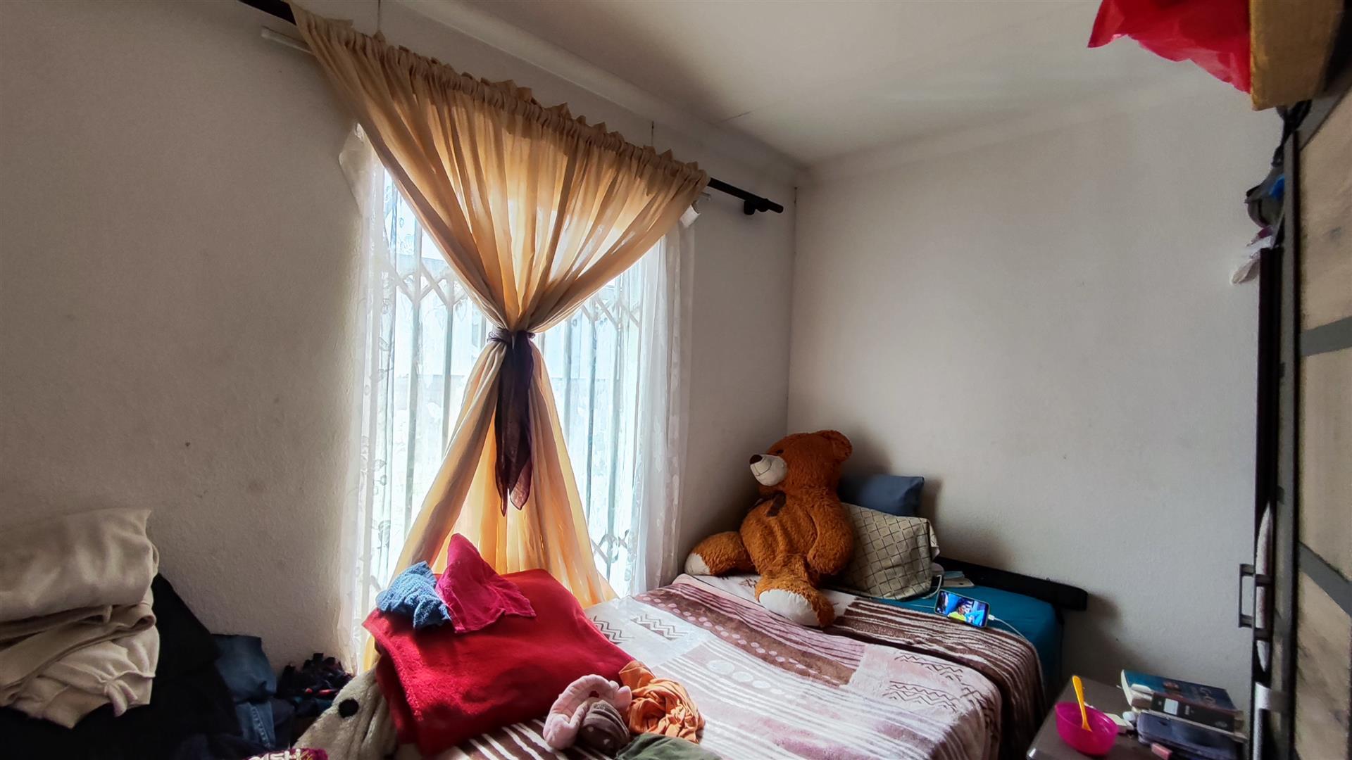 Bed Room 2 - 8 square meters of property in Evaton West