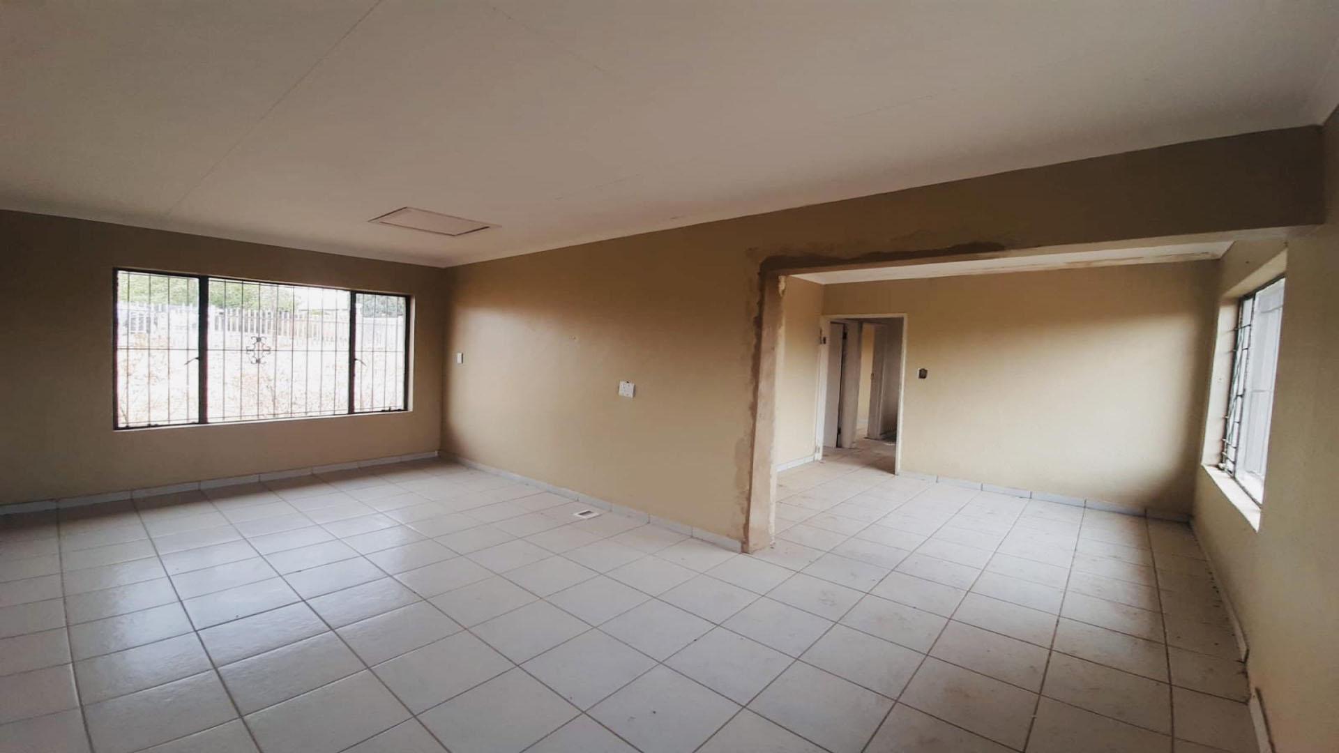 Spaces of property in Greenhills