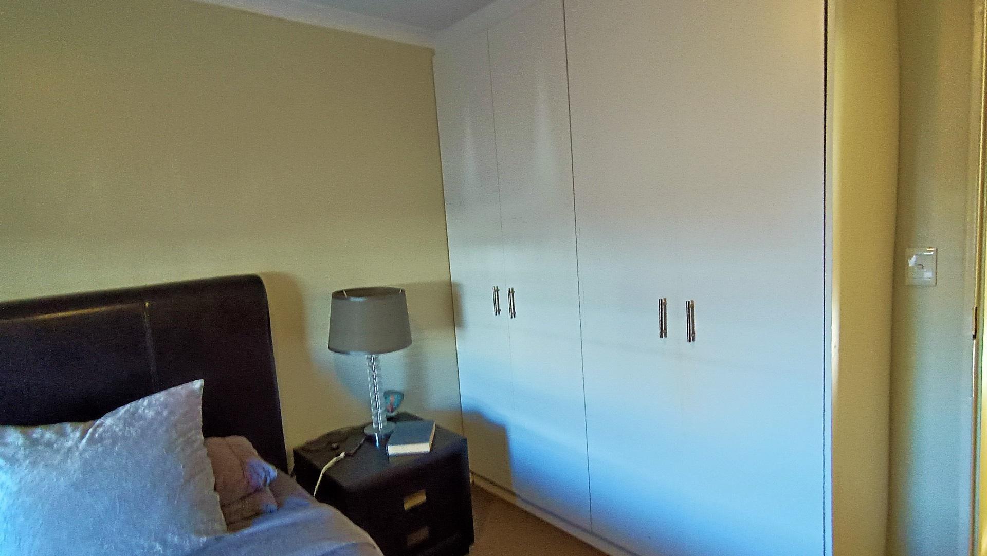 Bed Room 1 - 11 square meters of property in Gordons Bay