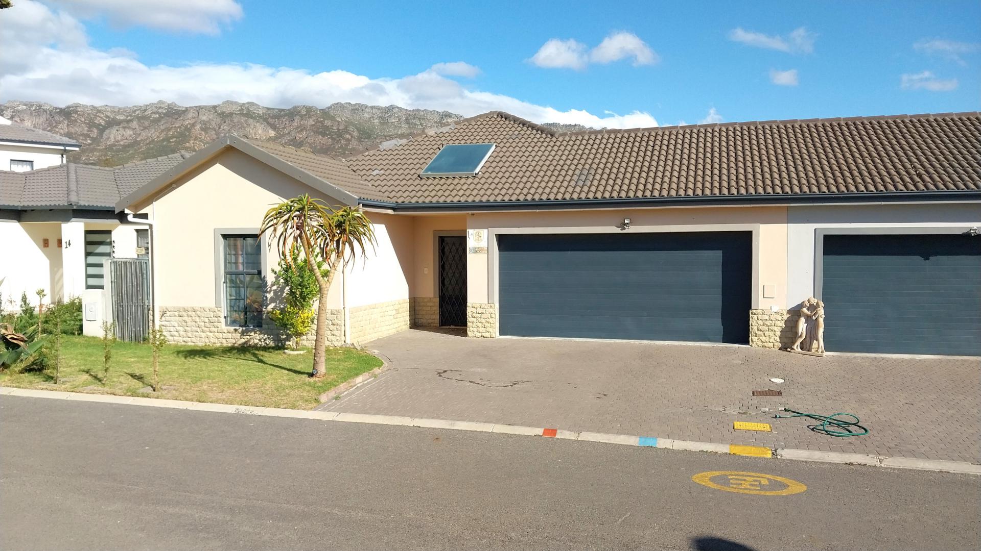  of property in Gordons Bay