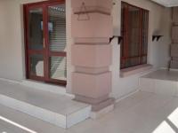  of property in Glenvista