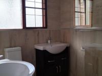  of property in Glenvista