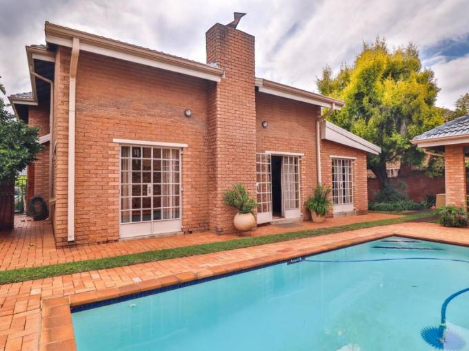 3 Bedroom House for Sale For Sale in Faerie Glen - MR679102