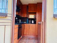  of property in Geelhoutpark