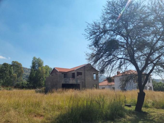 4 Bedroom House for Sale For Sale in Buffelspoort - MR679118