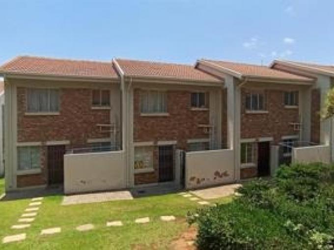 2 Bedroom Simplex for Sale For Sale in La Montagne - MR679177