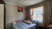Bed Room 2 - 8 square meters of property in Windmill Park
