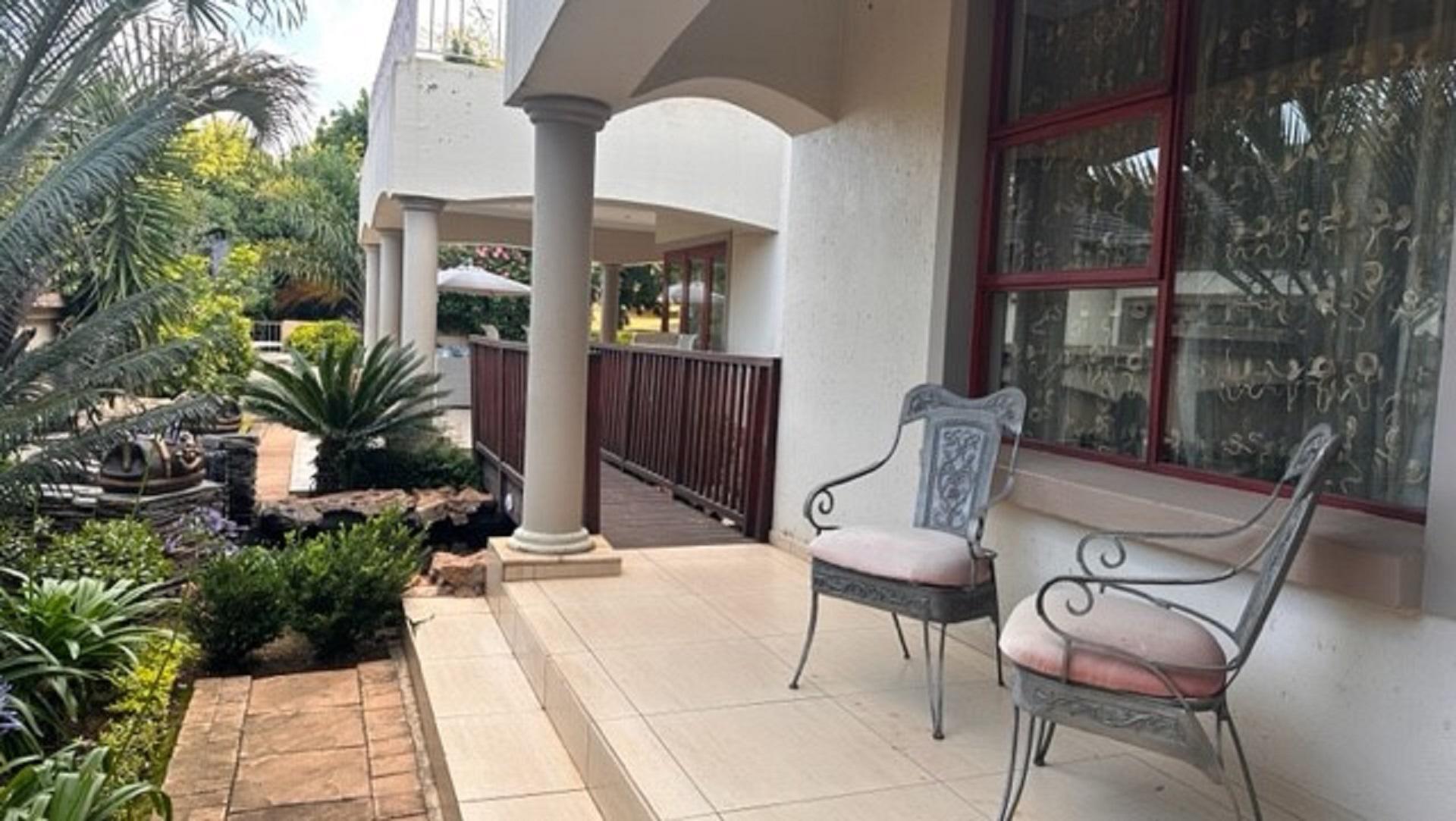 Spaces of property in Blue Valley Golf Estate