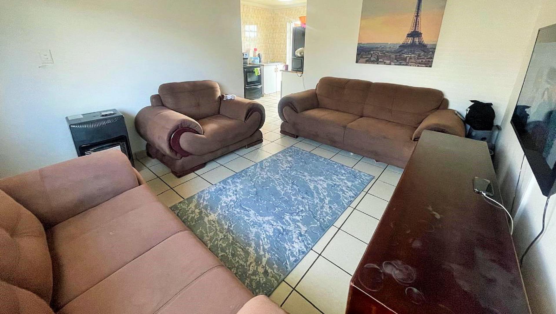 Lounges of property in Kokstad