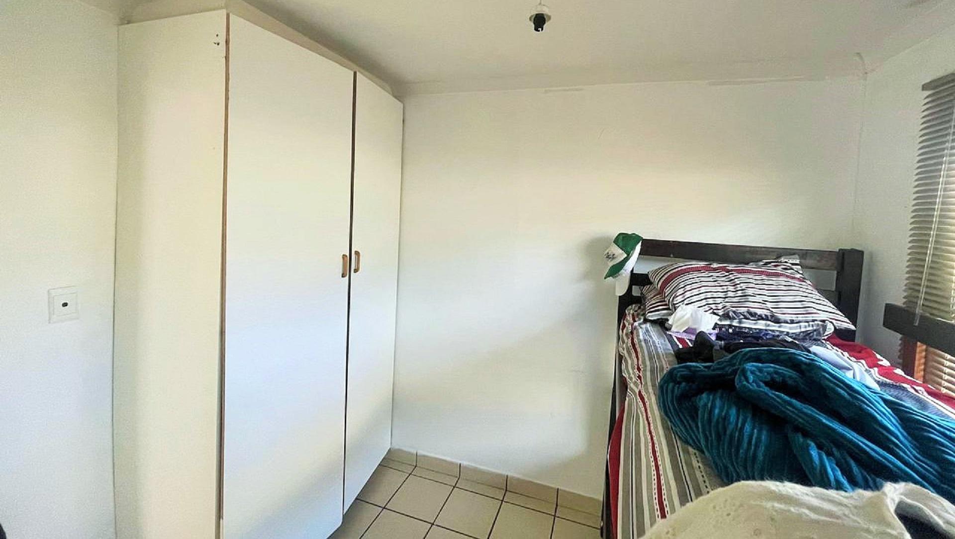 Bed Room 1 of property in Kokstad