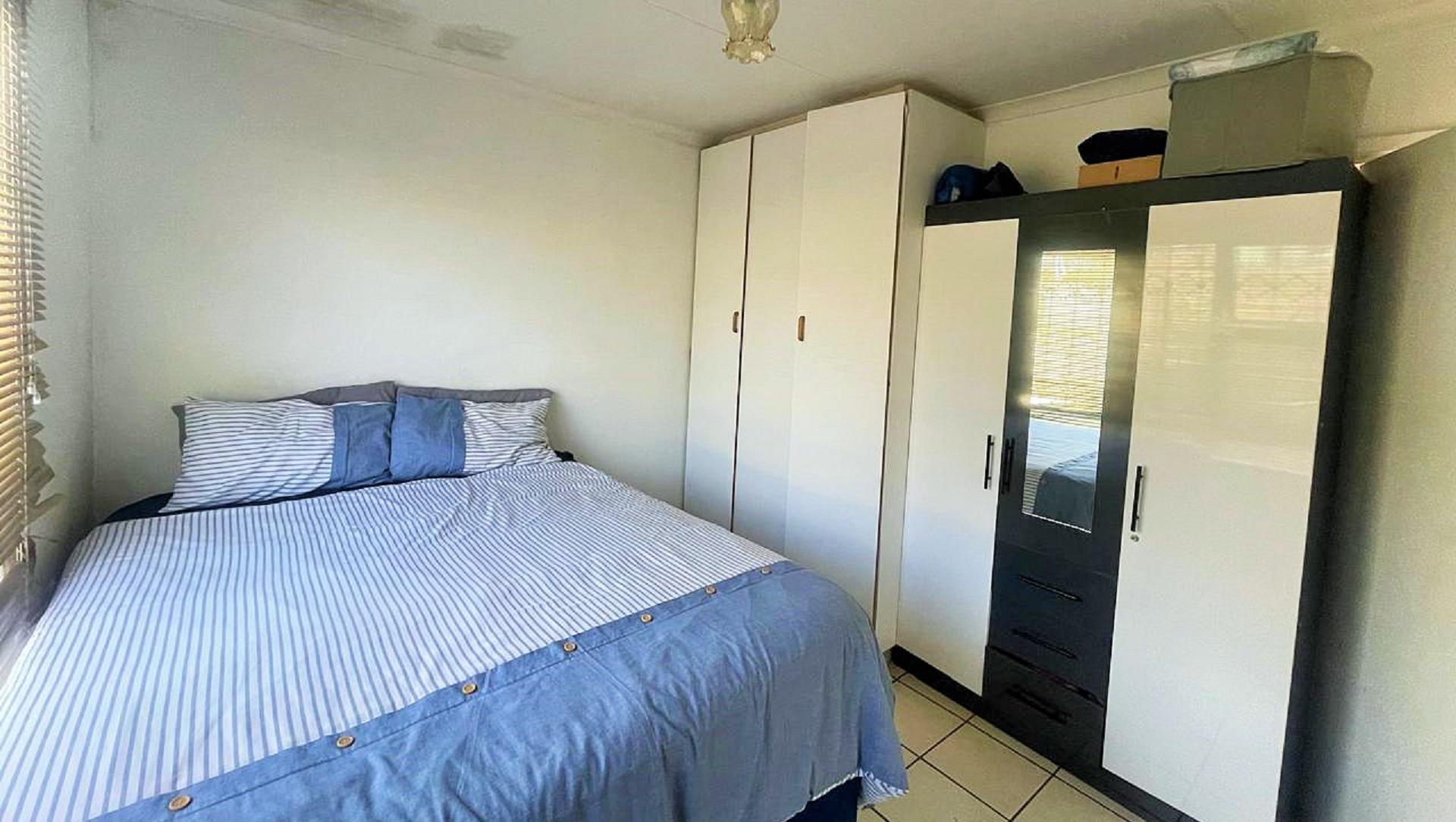 Bed Room 3 of property in Kokstad