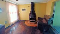 Lounges of property in Portland