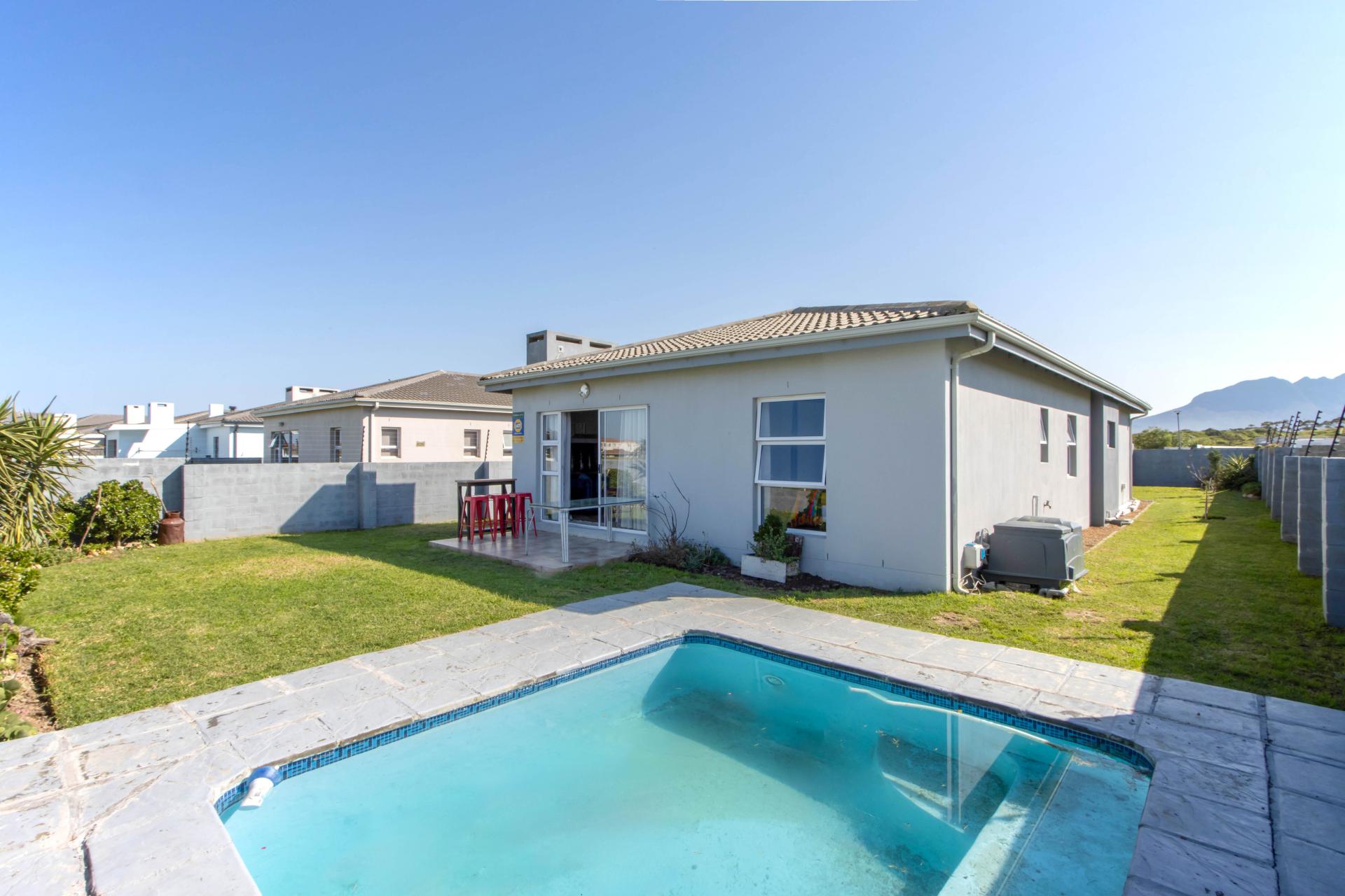  of property in Gordons Bay