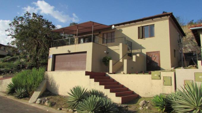3 Bedroom Freehold Residence for Sale For Sale in Stonehenge - Private Sale - MR679231