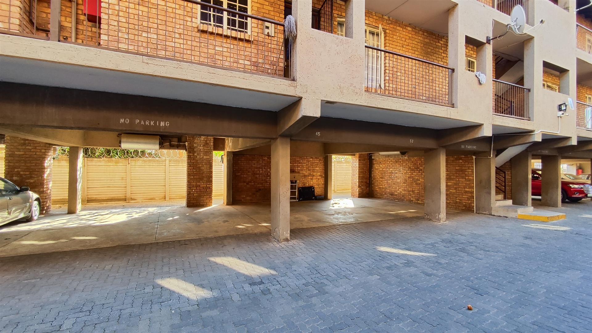 Front View of property in Kempton Park
