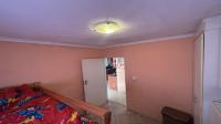 Bed Room 1 of property in Noordwyk