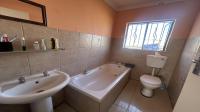 Bathroom 2 of property in Noordwyk