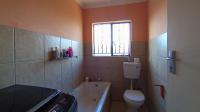 Bathroom 1 - 5 square meters of property in Noordwyk