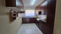 Kitchen of property in Harrismith