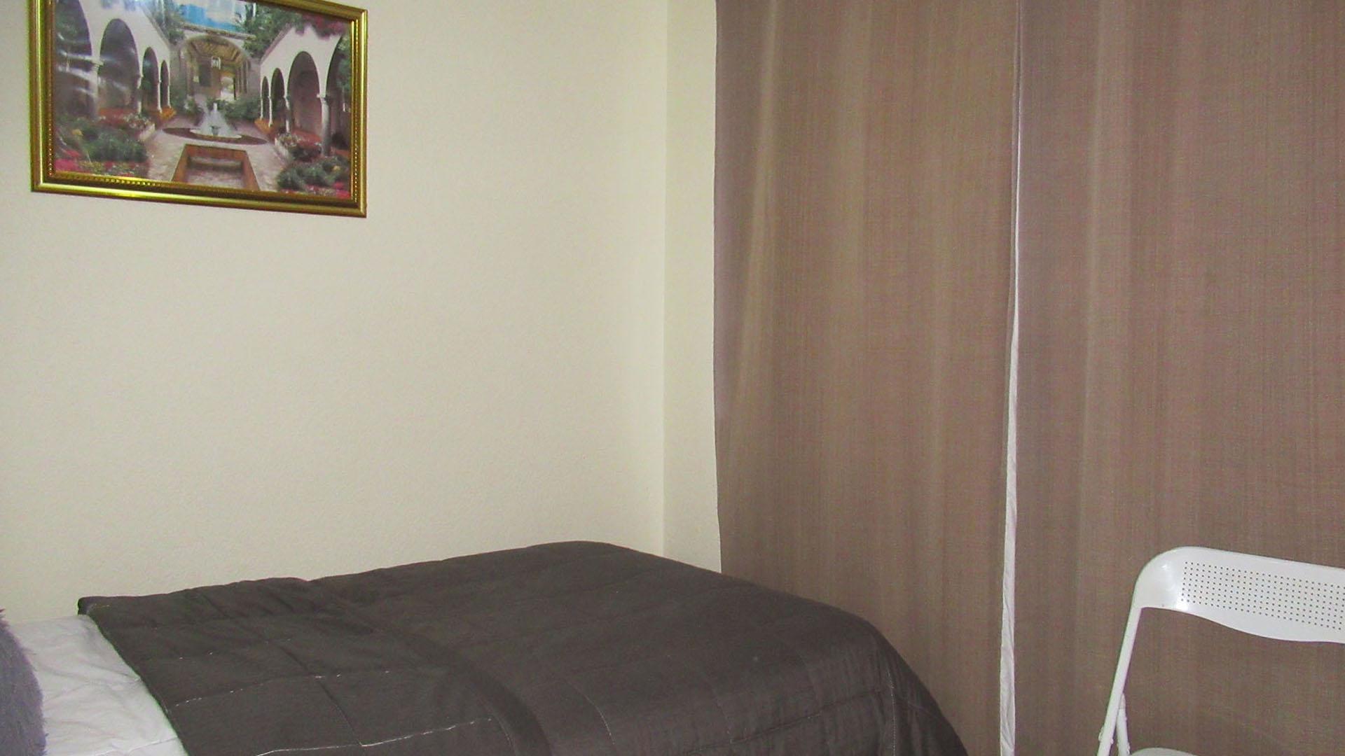 Bed Room 1 - 8 square meters of property in Linmeyer