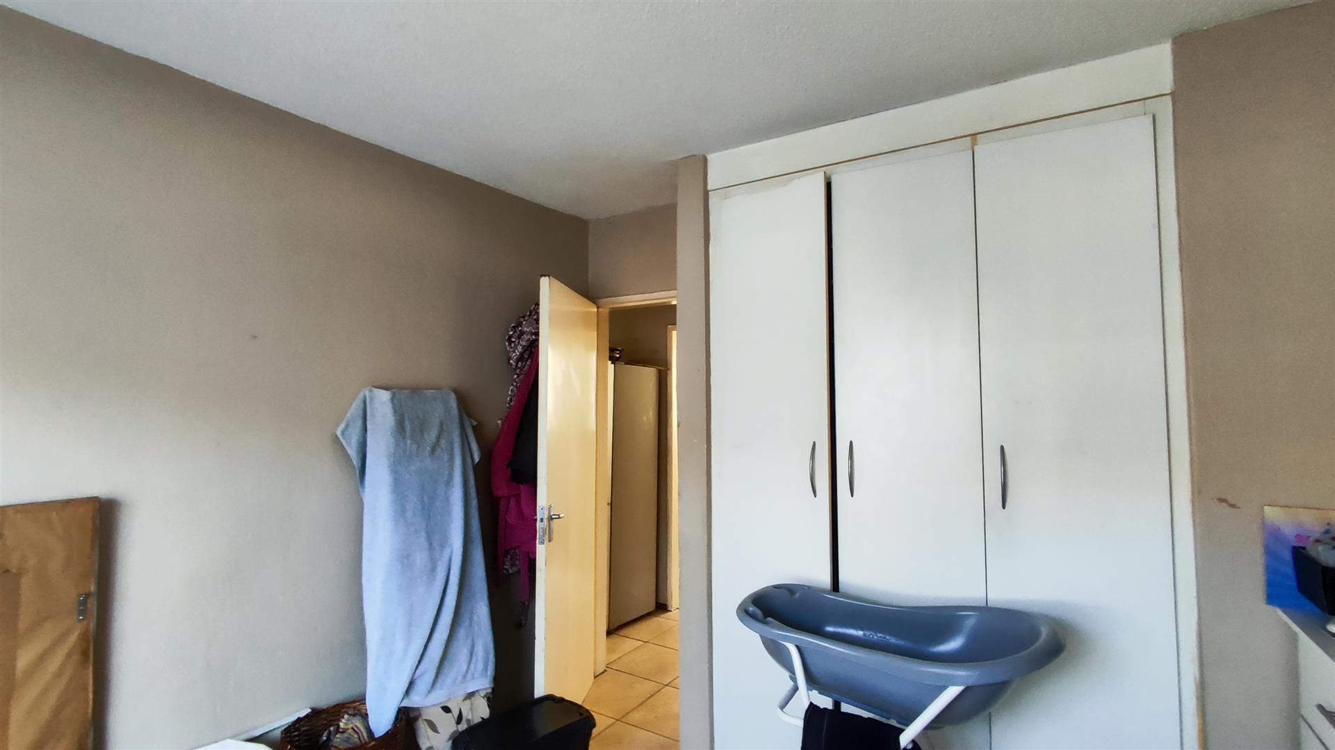 Bed Room 2 - 13 square meters of property in Elspark