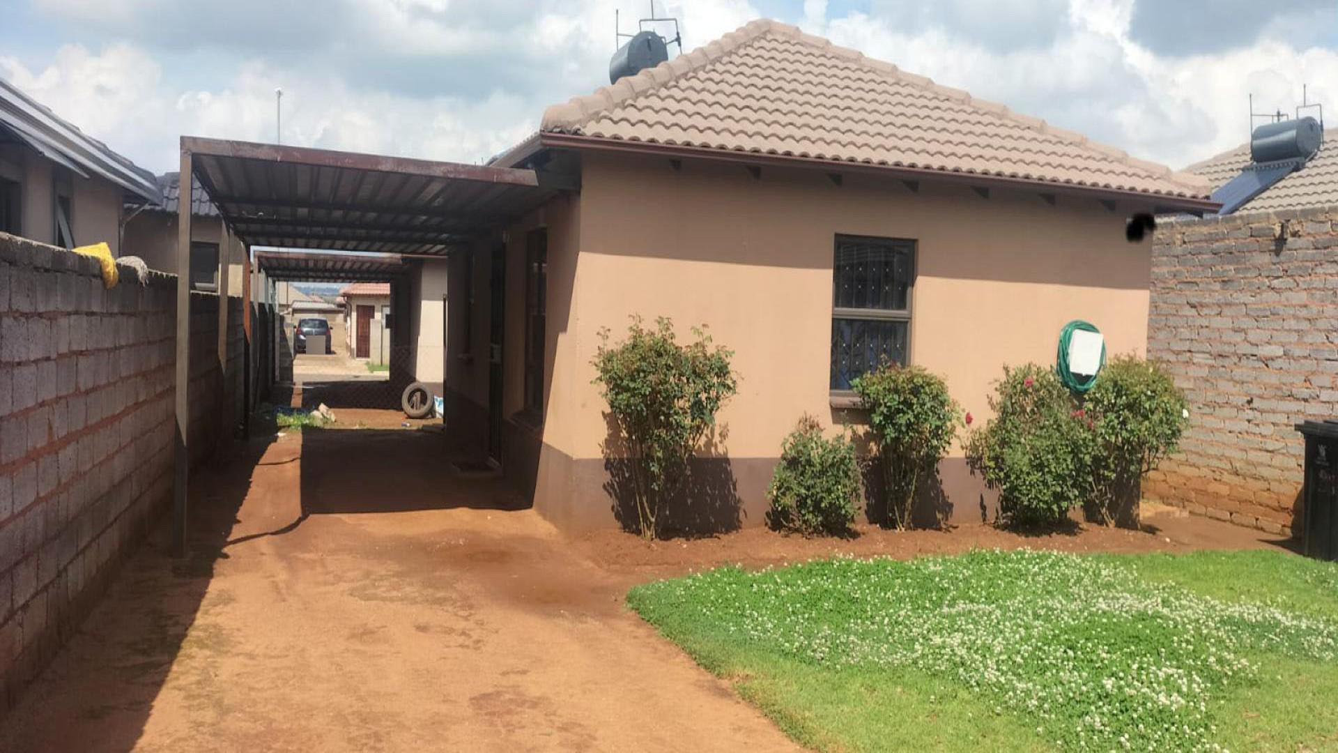 Front View of property in Windmill Park