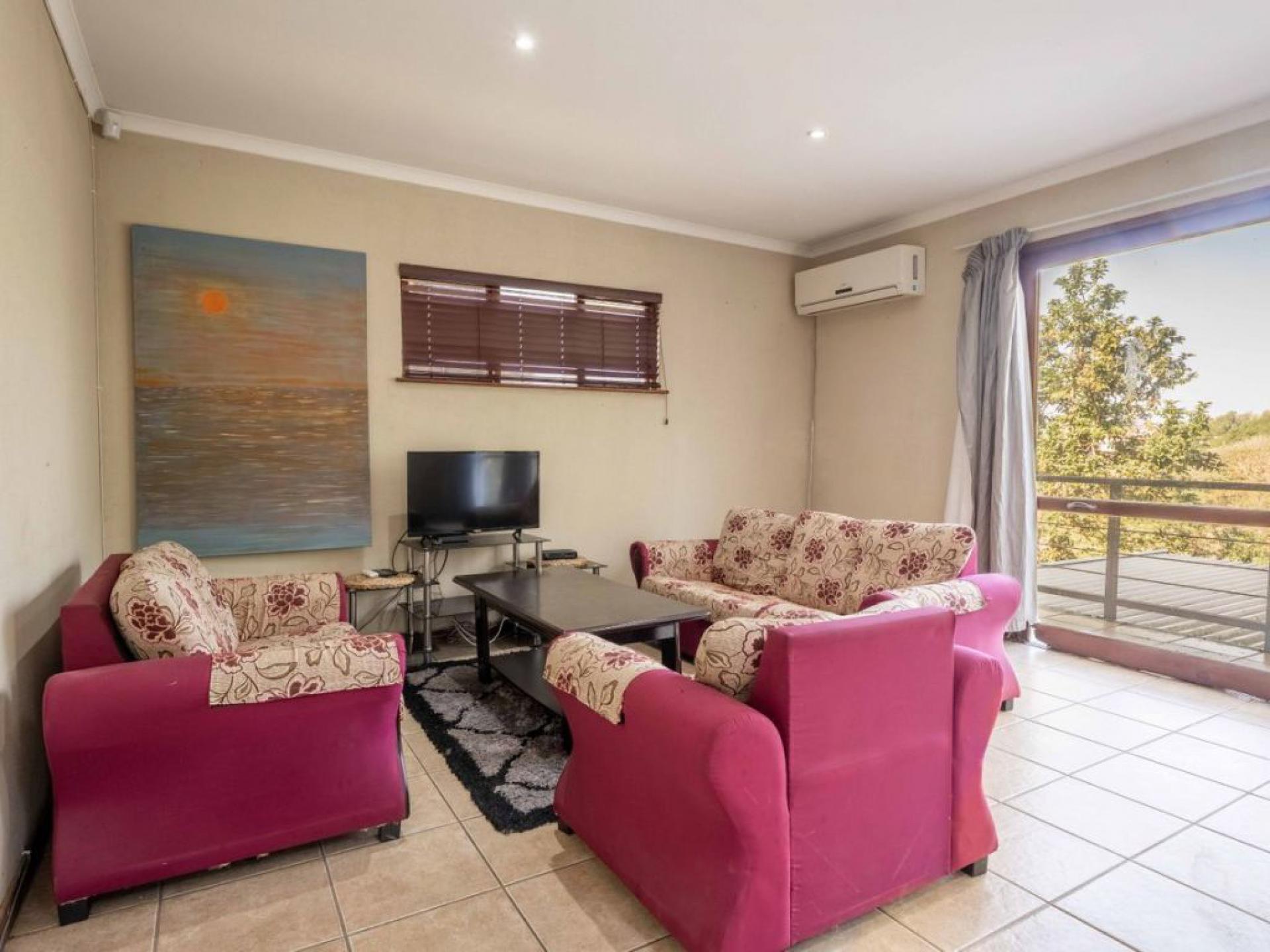  of property in Freeland Park