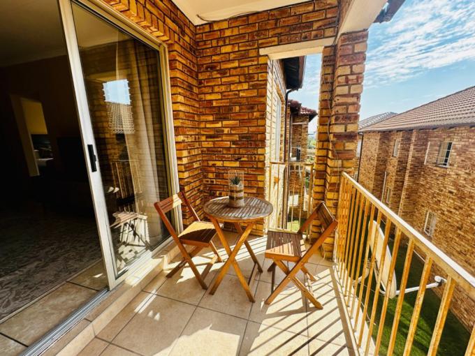 2 Bedroom Apartment for Sale For Sale in Elandspark - MR679311