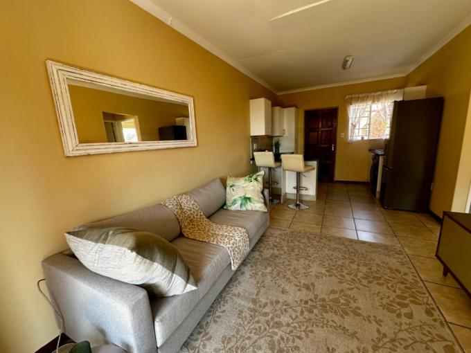 2 Bedroom Simplex for Sale For Sale in Elandspark - MR679311