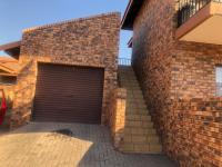 3 Bedroom 1 Bathroom Flat/Apartment to Rent for sale in Middelburg - MP