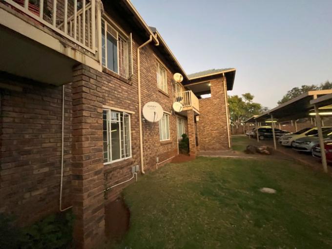 2 Bedroom Apartment for Sale For Sale in Highveld - MR679336