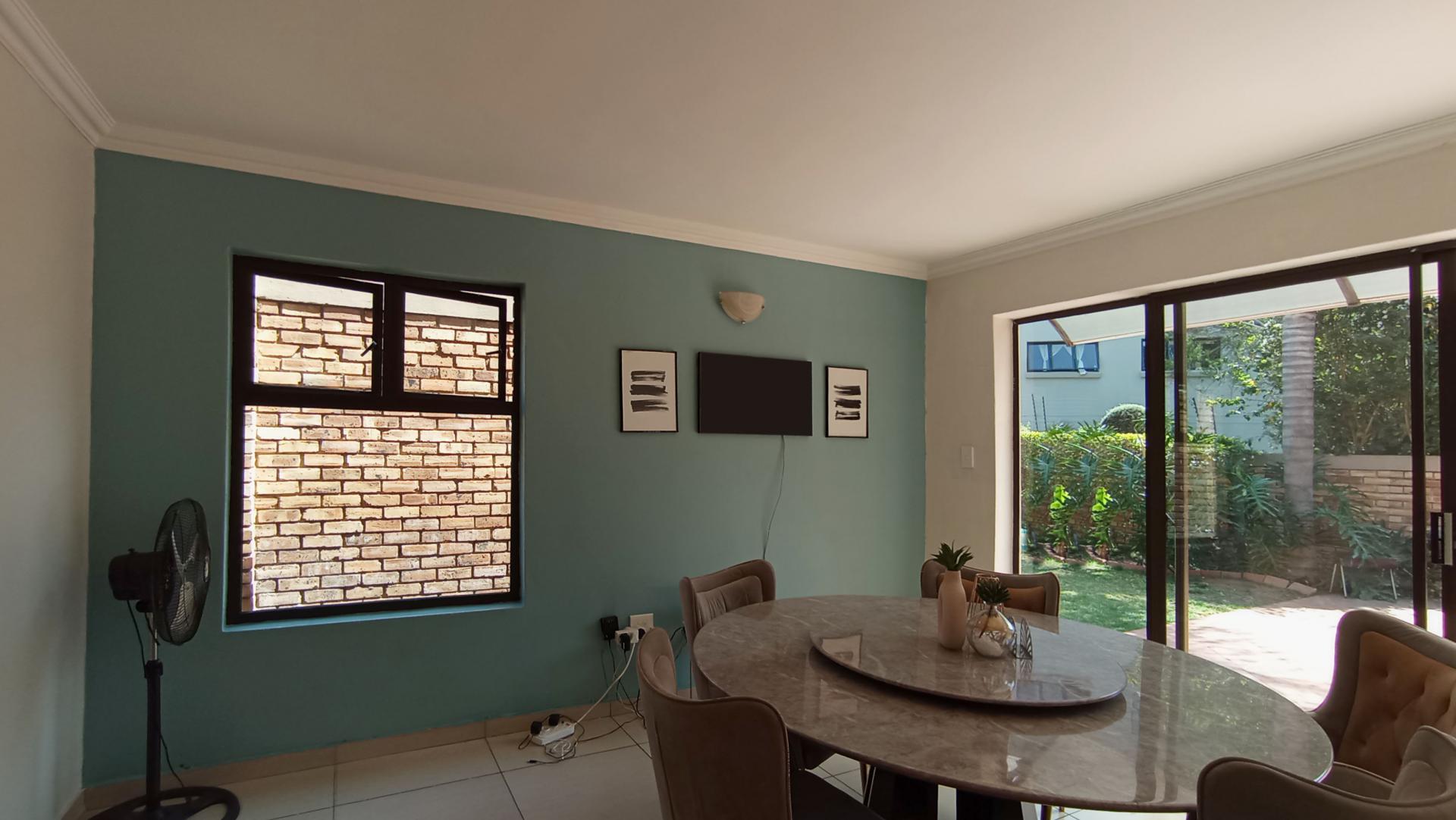 Dining Room - 17 square meters of property in Beverley