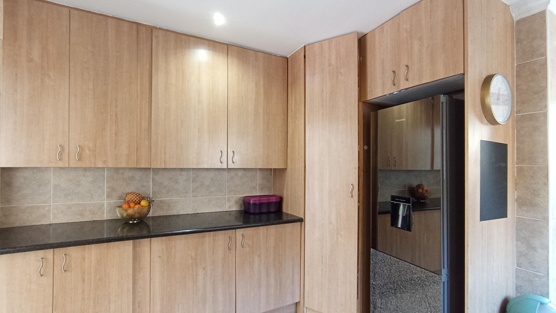 Kitchen - 12 square meters of property in Beverley