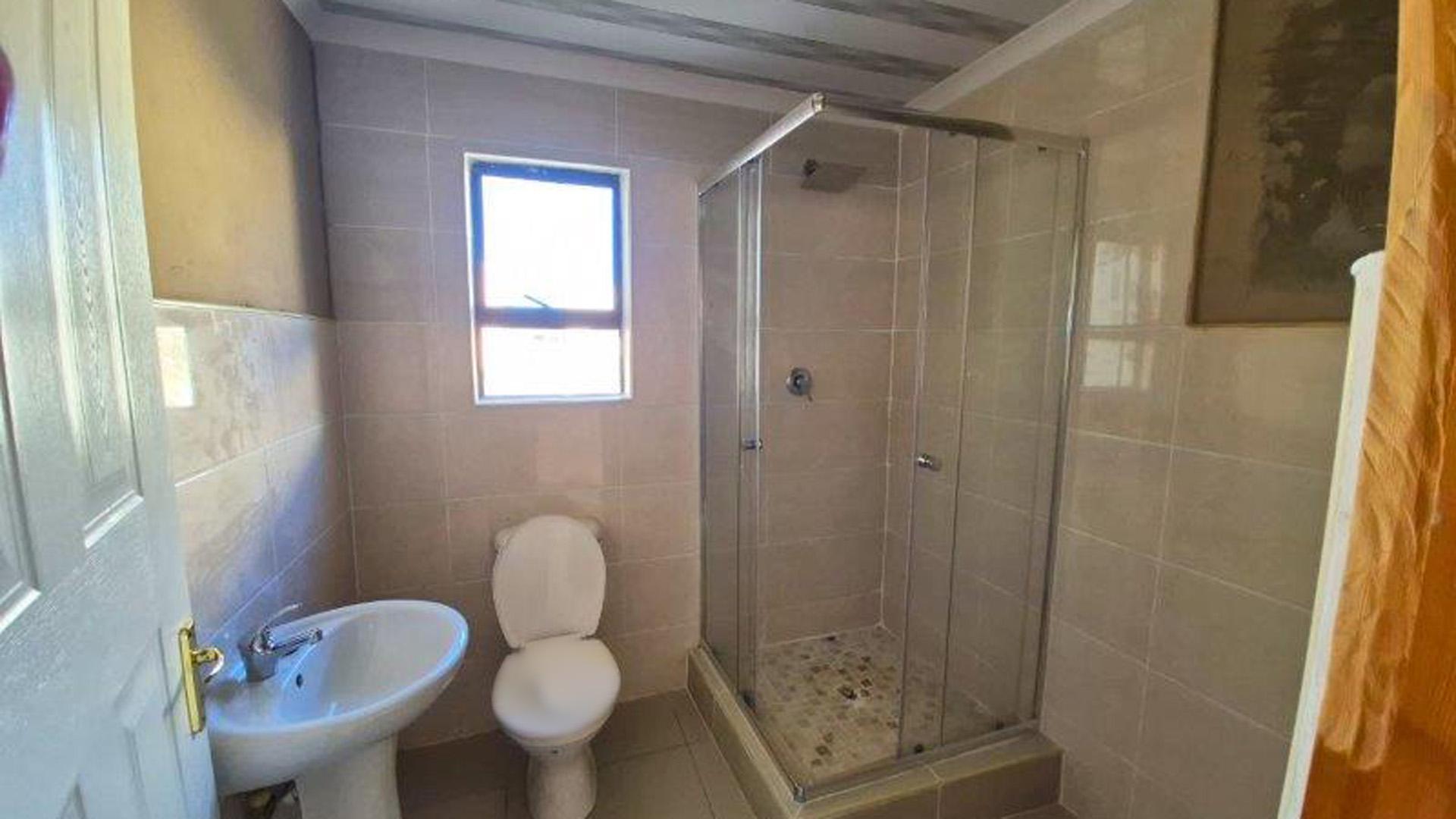 Bathroom 1 of property in East London