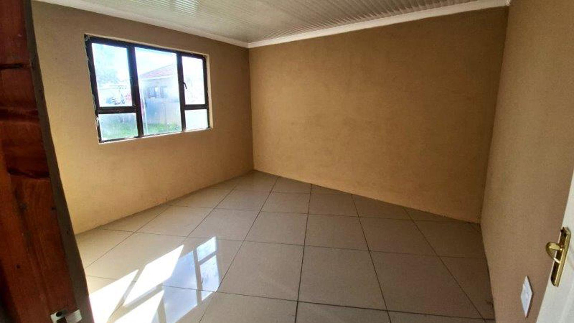 Bed Room 1 of property in East London