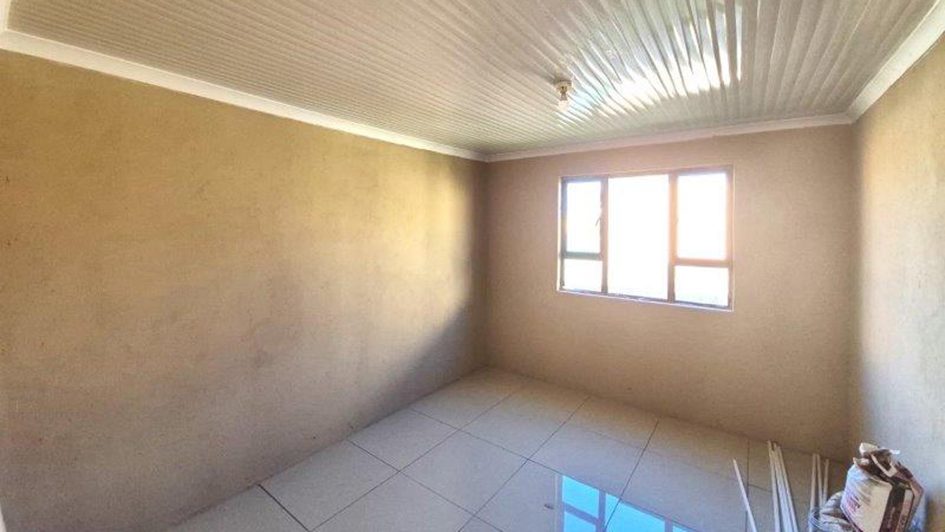 Bed Room 2 of property in East London